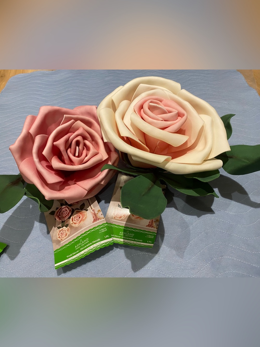 Ashland Wall Decor 3D Roses Shaby Chic